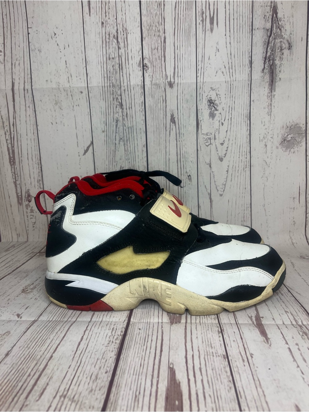 Size 8.5- Nike Air Diamond Turf 49ers 2025 *See Pics*